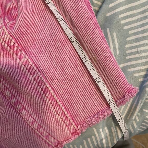 Avec Les Filles Womens Pink Acid Wash Crop Denim Vest Size Small - Picture 6 of 7